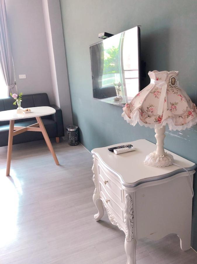 卡布-花藝小民宿 Taitung Floral B&B Bagian luar foto