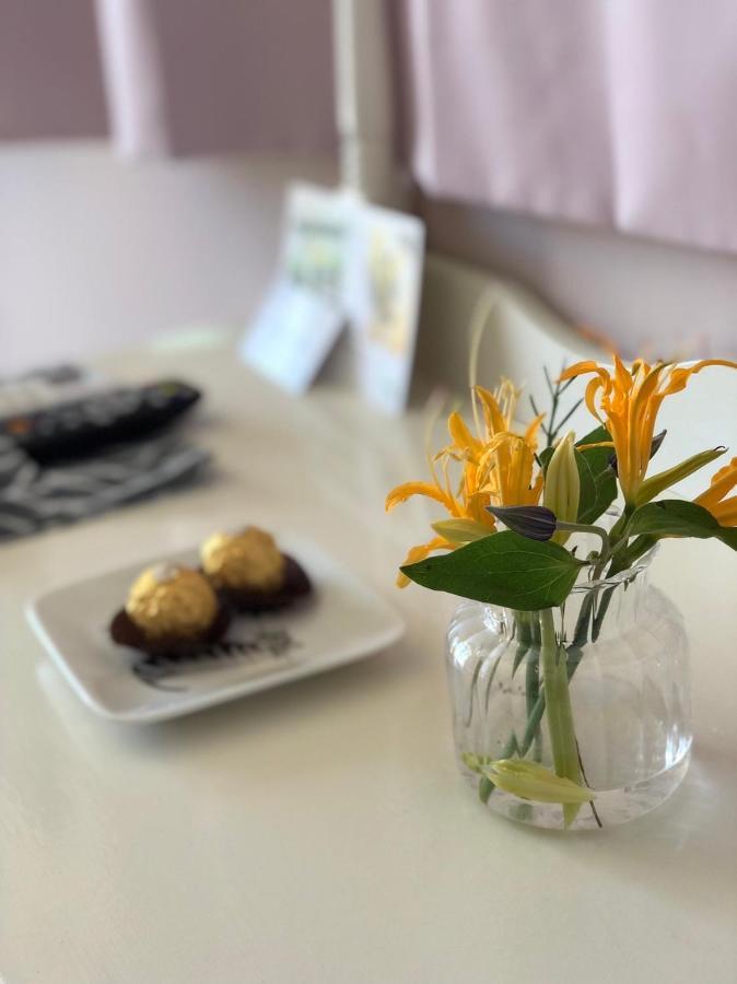 卡布-花藝小民宿 Taitung Floral B&B Bagian luar foto